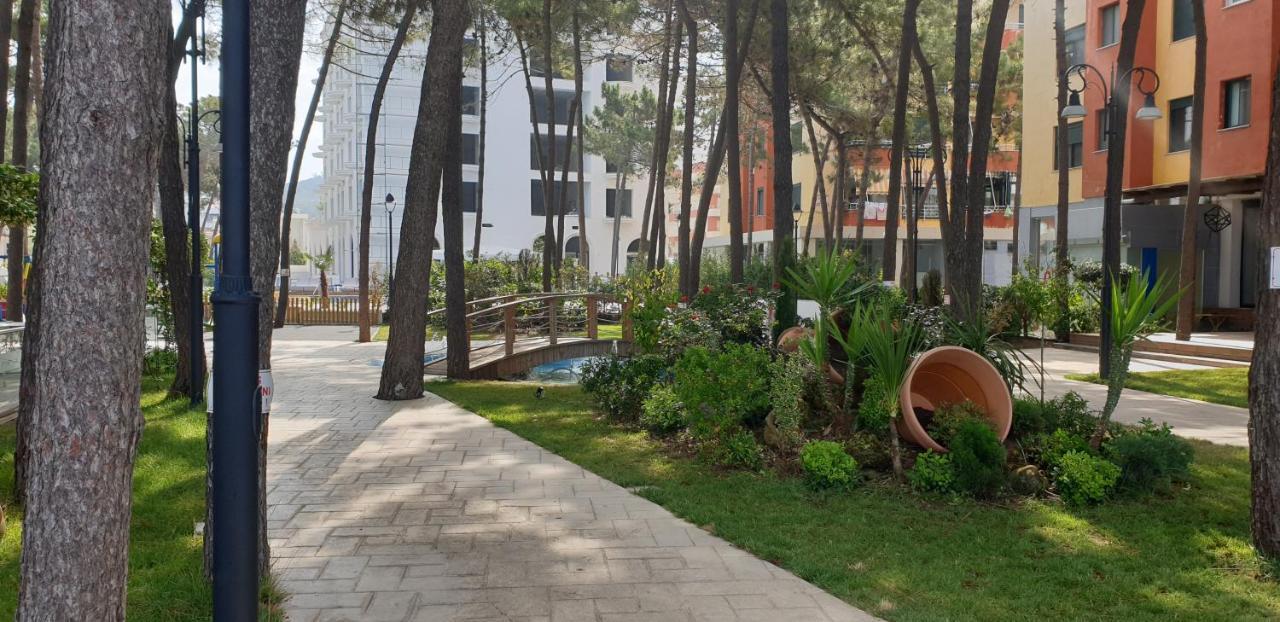 View Apartment, Golem Apartment