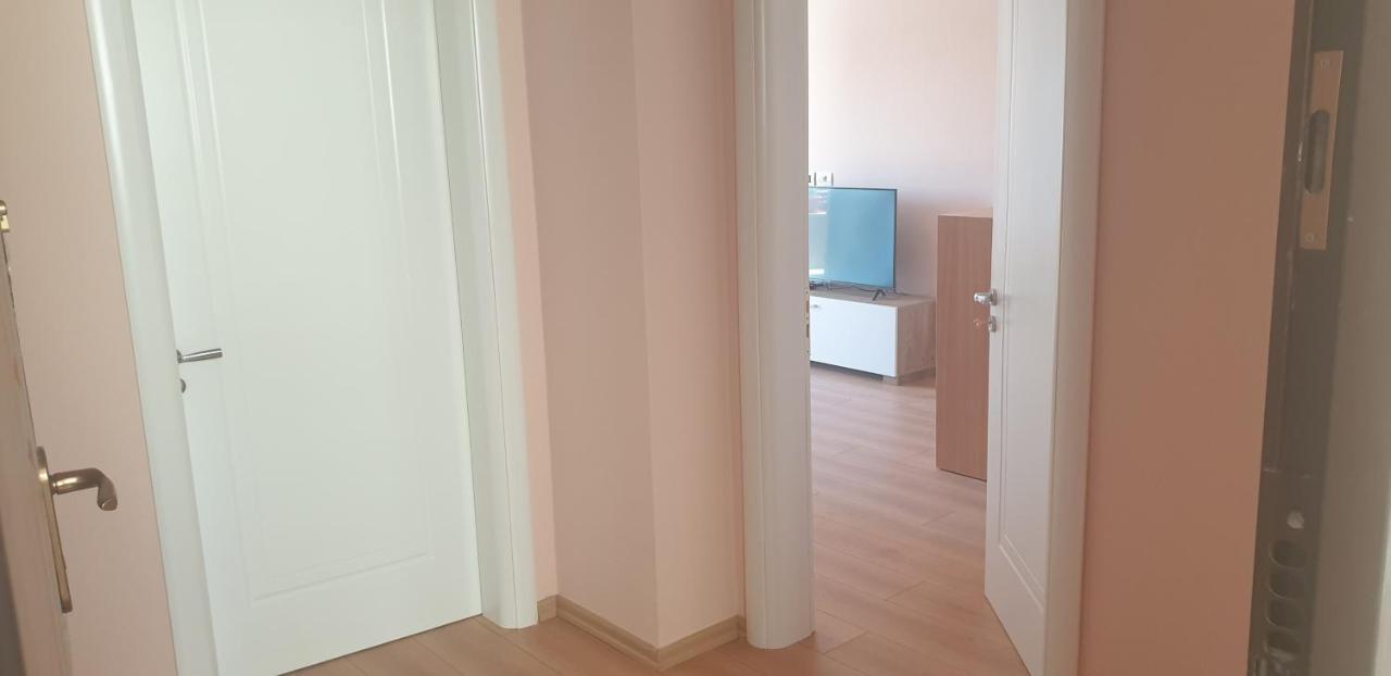 View Apartment, Golem *