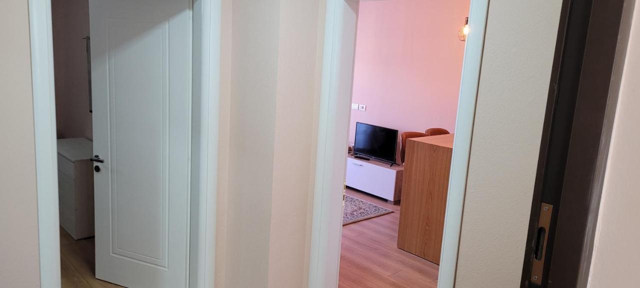 View Apartment, Golem