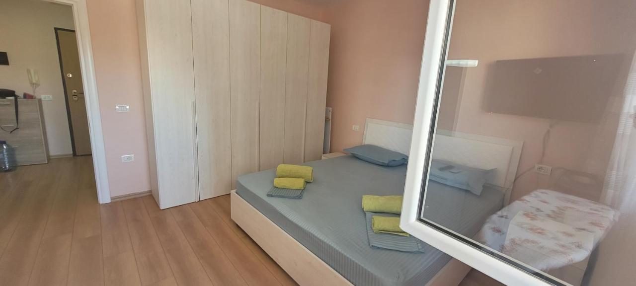 View Apartment, Golem *