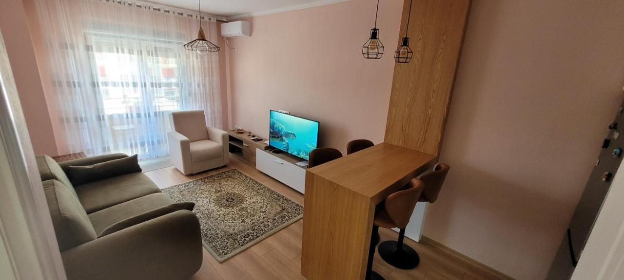 View Apartment, Golem Apartment